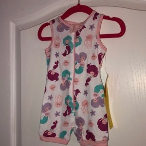 NEW babygirl outfit